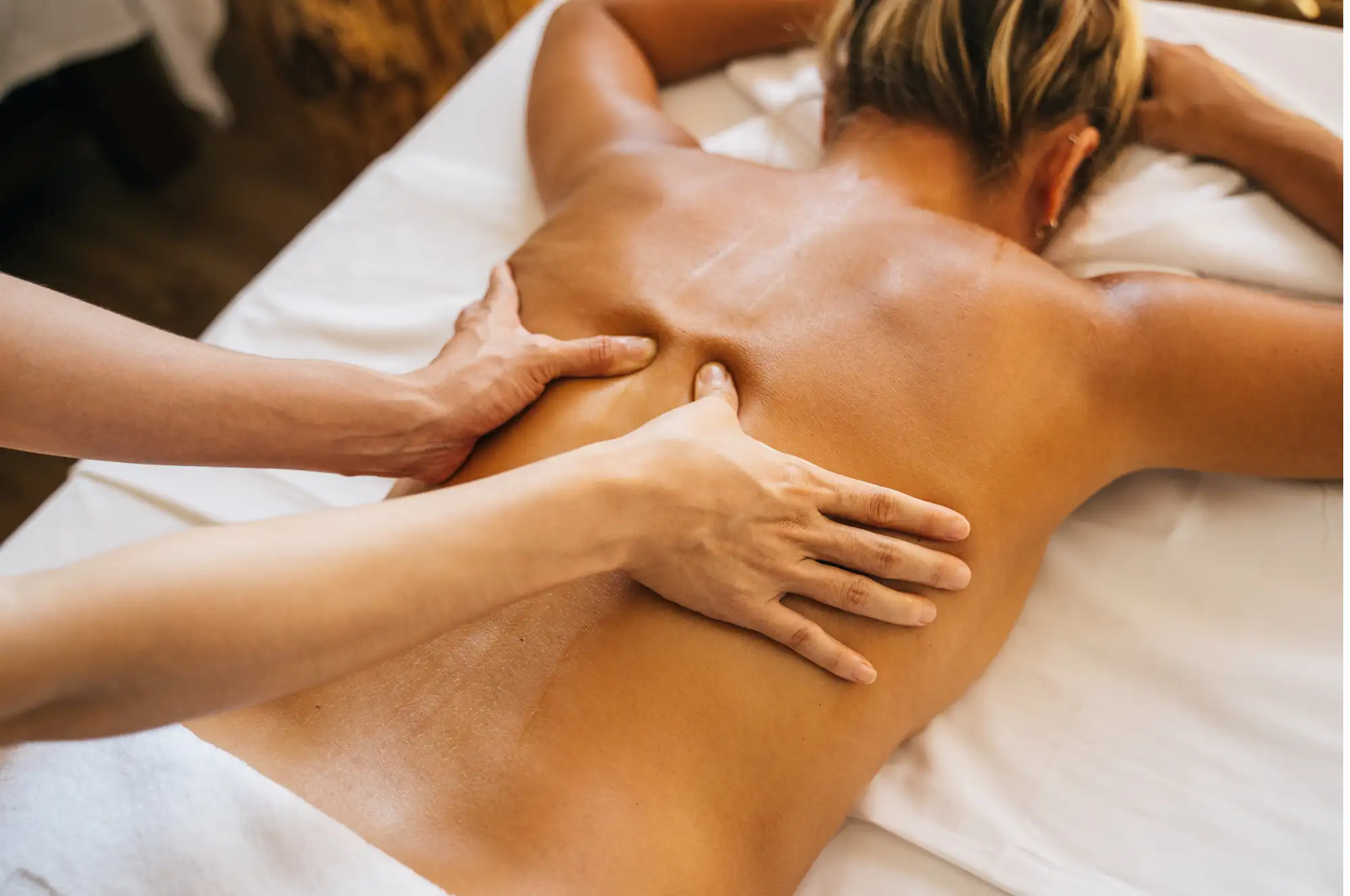 Sports Oil Massage