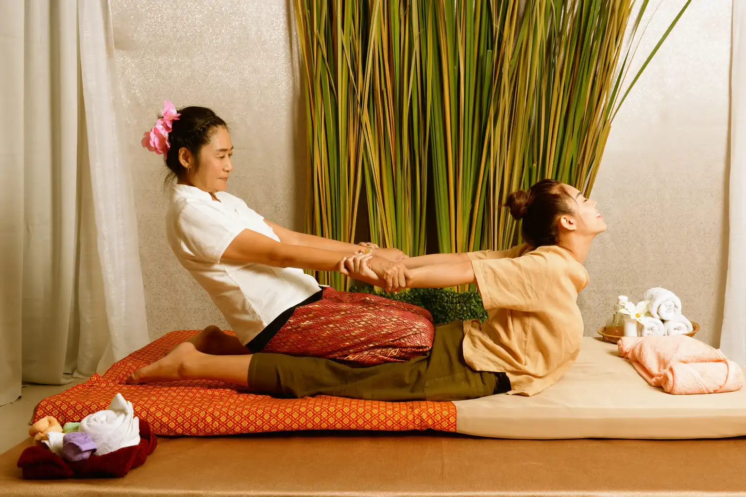 what is a thai massage