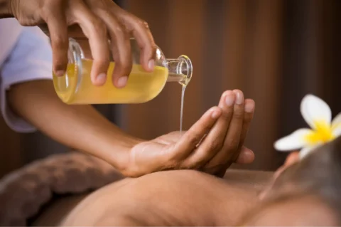 Hot Oil Massage in Bangkok